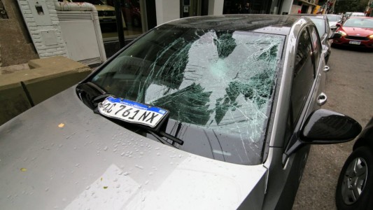 Alexis acudió al lugar en donde chocó su hermano Denis y también lo demoraron