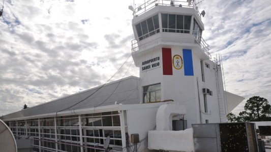 El Aeropuerto de Sauce Viejo solo está operando dos veces por semana