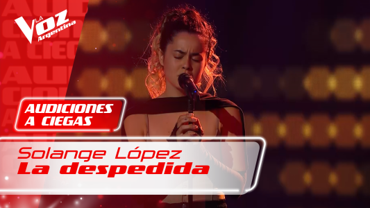 Solange López enamoró a los 5 coaches con una presentación muy personal