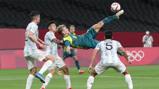 Argentina da un paso en falso y debuta con derrota ante Australia en los Juegos Olímpicos