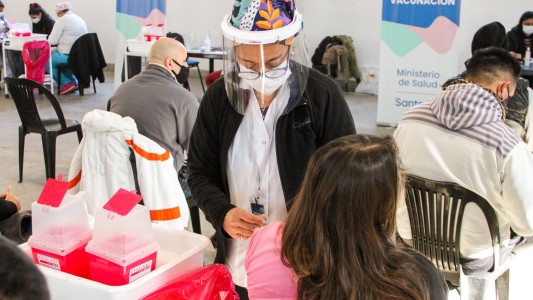 Coronavirus: este jueves se registraron 398 contagios y 16 muertes en Rosario