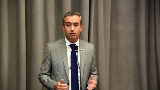 Javkin pide a los partidos una campaña electoral austera y con cuidados sanitarios