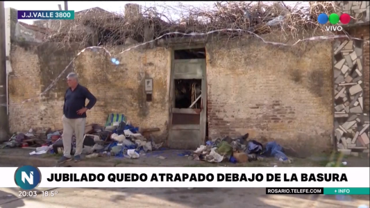 Se le cayó la basura encima y quedó atrapado 5 días