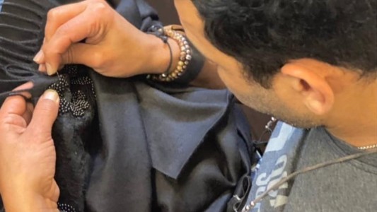 De artesano en ferias a distinguido diseñador de accesorios de moda