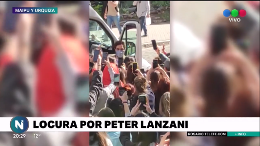 Locura por Peter Lanzani en la ciudad