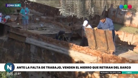 Desmantelan barco hundido en el Saladillo como changa para sobrevivir