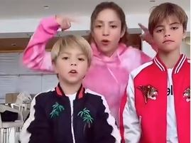 Video: La coreografía de Shakira y sus hijos Milan y Sasha