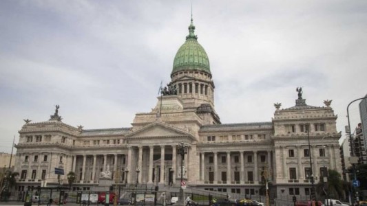 Mientras Diputados se prepara para volver a la presencialidad, el Senado seguirá remoto