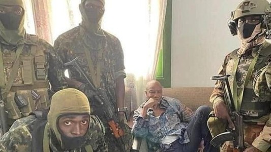 Golpe de Estado en Guinea: militares aseguran haber apresado al presidente Alpha Condé