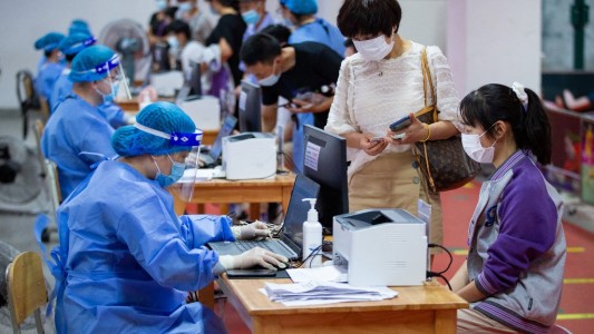 Coronavirus: China vacunó a 1.000 millones de personas con pauta completa