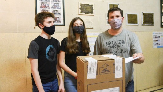 Federico Angelini y Amalia Granata ya emitieron sus votos en Rosario