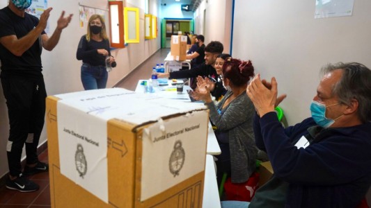 Elecciones 2021: cerraron las primarias con importante afluencia de votantes