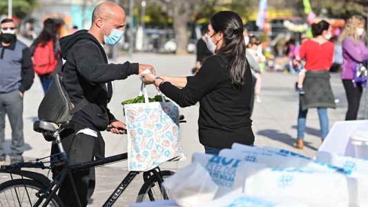 Una nueva edición de «Canjeamos tus reciclables» llega a la plaza Alberdi