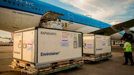 Llegan al país más de 1 millón y medio de vacunas Sinopharm