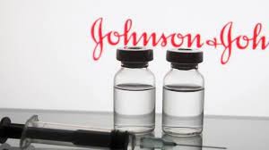 Johnson & Johnson anunció que una segunda dosis de refuerzo de su fórmula genera una protección del 94% contra el COVID-19