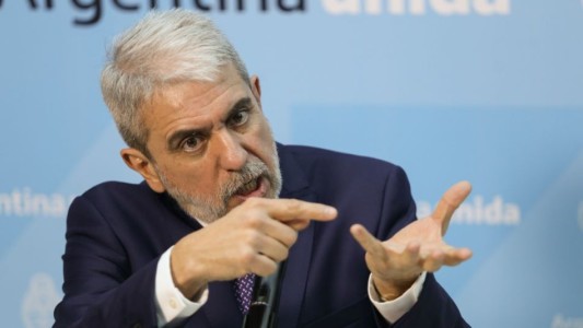 Aníbal Fernández, sobre las pistolas Taser: "Argentina no está preparada para eso"