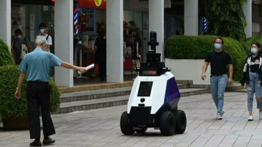 Robots patrulleros despiertan temores