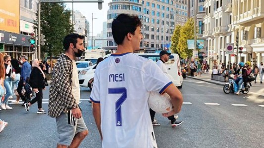 Un youtuber español le estampó "Mesi" a la 7 del Real Madrid