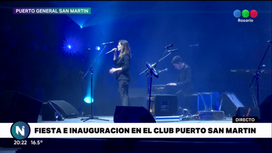 La Sole emocionó a todos con el Himno