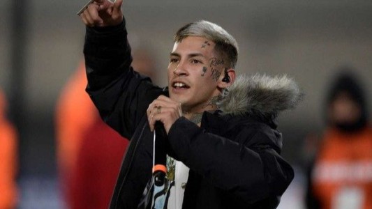 L-Gante cerró la fiesta de Argentina con su cumbia 420