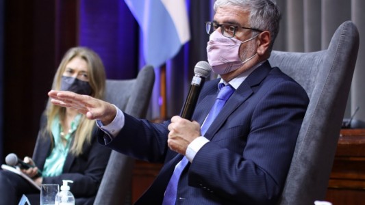 Sin acuerdo con empresarios: el congelamiento de precios salió por una resolución del Gobierno