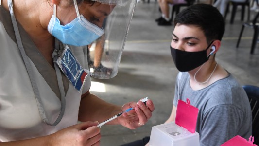 Coronavirus: jueves con 18 contagios y 3 muertes en Rosario