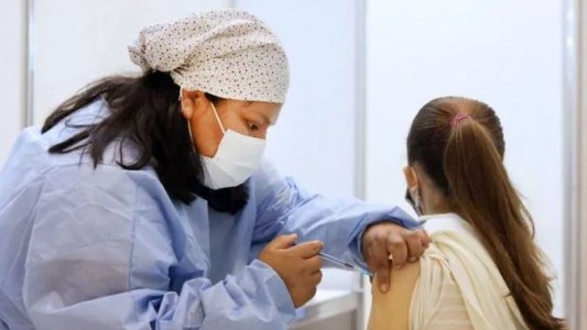 Más de 1,2 millones de niños de entre 3 y 11 años iniciaron su vacunación contra el coronavirus en todo el país