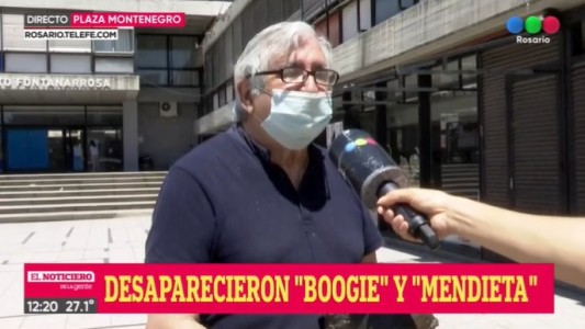 Vandalizan escultura del negro Fontanarrosa