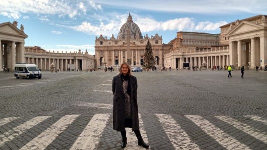 Desde Italia, una santafesina contribuye con los argentinos a reconstruir su historia