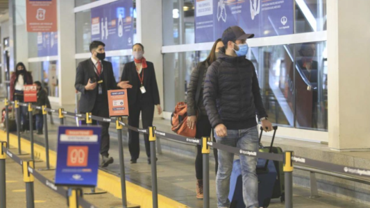 Más de 200 vuelos con turistas internacionales llegaron al país en la primera semana de reapertura