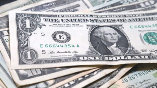 El dólar blue cedió antes de las elecciones luego de que apareció oferta de divisas