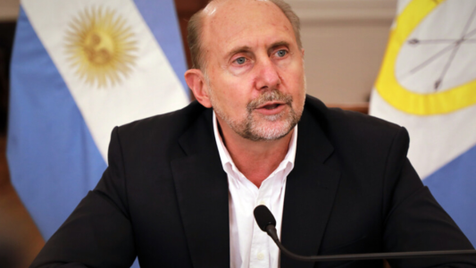 Perotti felicitó a los ganadores e instó a construir una provincia mejor