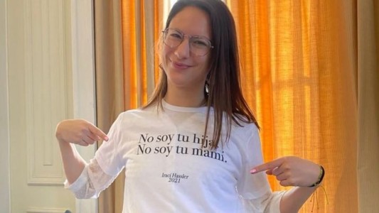 "No soy tu hija, no soy tu mami": la respuesta de la alcaldesa de Santiago a un periodista