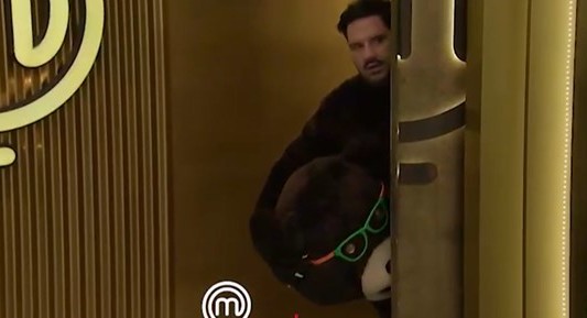 ¿Quién era el Oso que molestó a los participantes de Masterchef Argentina?