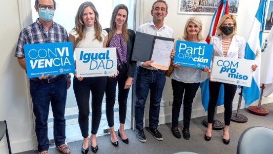 El intendente promulgó el nuevo Código de Convivencia