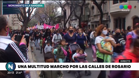 25N: multitudinaria marcha en Rosario