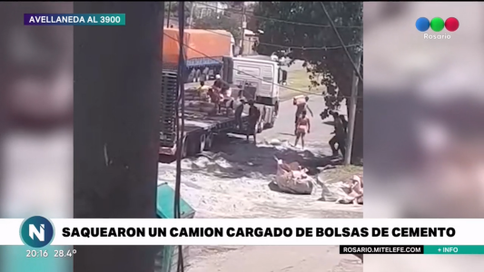 Saquearon un camión con cemento en Avellaneda al 3900