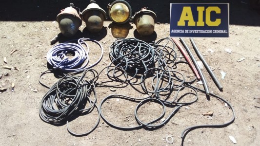 Capturaron al «Rey del Cobre» en su chatarrería de barrio Ludueña