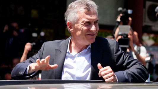 Mauricio Macri fue procesado por presunto espionaje a los familiares del ARA San Juan
