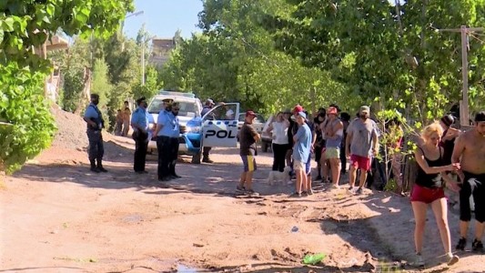 Otro caso como el de Lucio: Nene de dos años abusado y asesinado a golpes en Neuquén. Detención del padrastro y pueblada