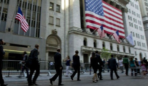 En EE. UU. se reactiva la economía y millones de trabajadores renuncian a sus empleos, buscando mejores oportunidades