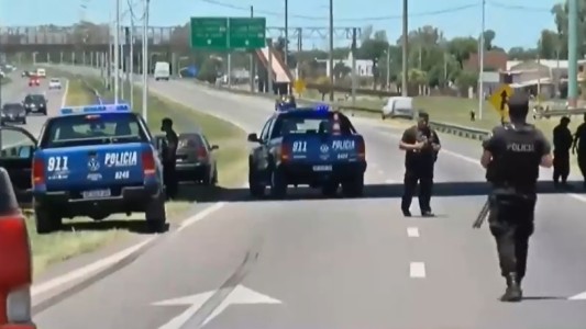 Tragedia en Circunvalación: cruzó a pie, lo atropellaron y mataron