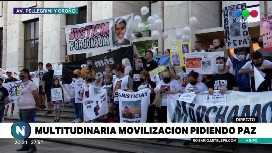 Multitudinaria marcha pidiendo paz