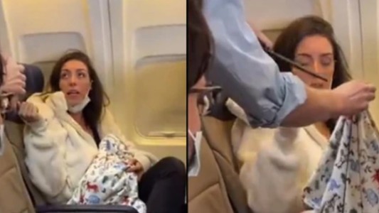 Video: fingía llevar a su bebé en el avión y descubrieron que tenía un gato embalsamado
