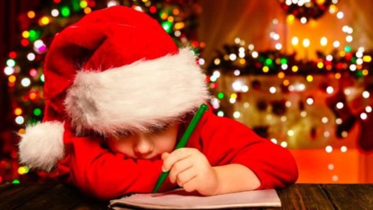 Un chico con autismo emocionó a su moza preferida con una postal de Navidad