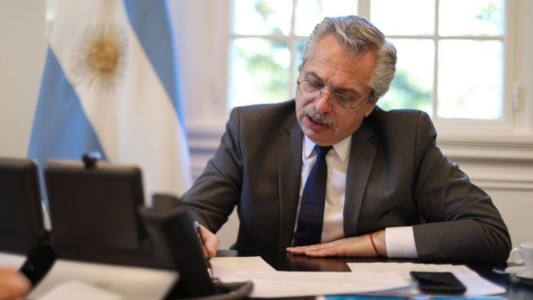 Por decreto, Alberto Fernández prorrogó el Presupuesto 2021