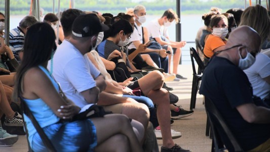 Aseguran que febrero y marzo serán los “peores meses de contagio” de la variante Ómicron del coronavirus