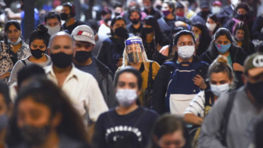 Salud se mantiene en alerta por la disparada de contagios: "No sabemos cuál va a ser el techo"