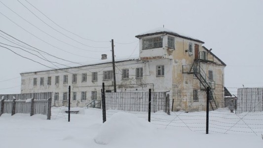 Rusia busca que pedófilos tengan perpetua en prisiones de Siberia