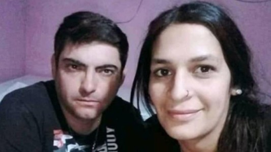 El escalofriante grito de una mujer antes de ser asesinada de 33 puñaladas por su pareja: "Mami me mata"